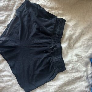 Sue sweatshort fabletics